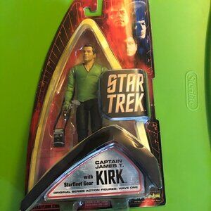 Star Trek Capt. James Kirk w/ Starfleet Gear Original Series Action Figu…
